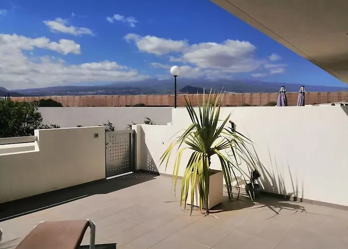 First Class Tejita Wifiber Apartment *