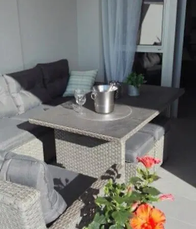 First Class Tejita Wifiber Apartment *